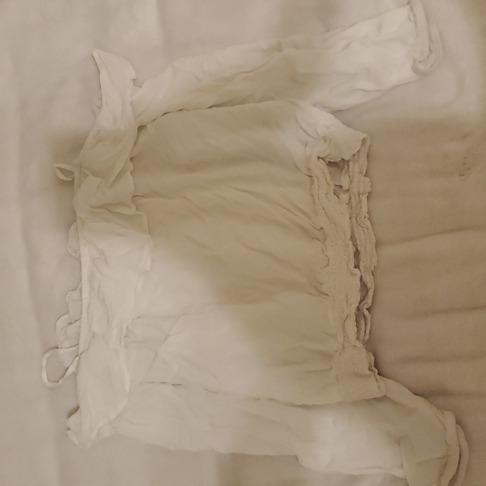 H&M off-shoulder blouse